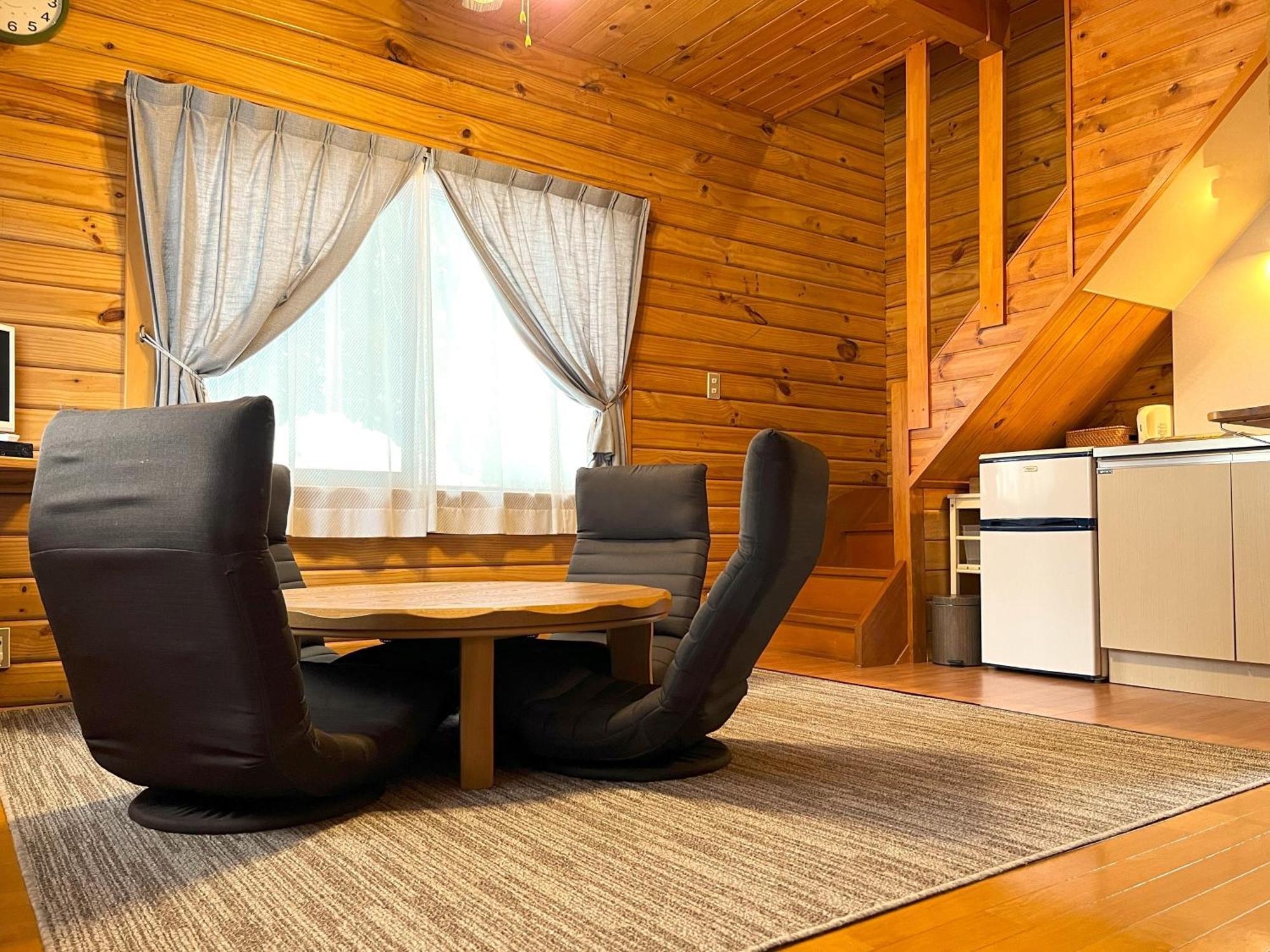 Log Cottage Epoch Hakuba Exteriör bild